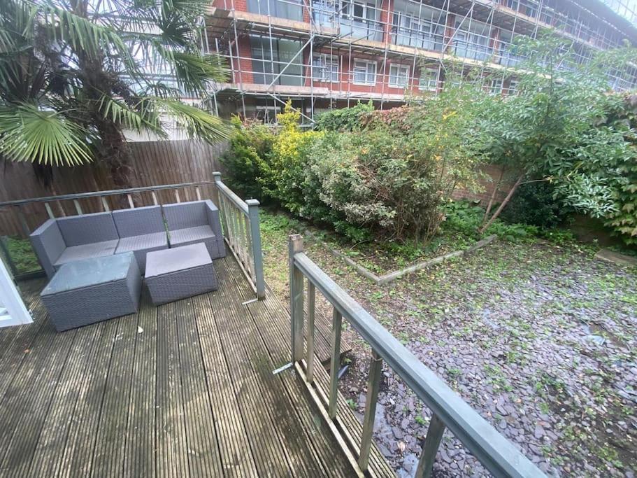 London City Retreat Escape In Oval - Elephant & Castle Eksteriør billede