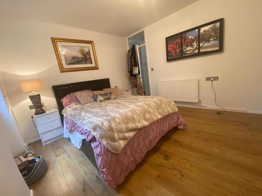London City Retreat Escape In Oval - Elephant & Castle Eksteriør billede